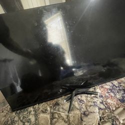 32’ Inch Roku Tv  Comes With Remote Works Perfect 