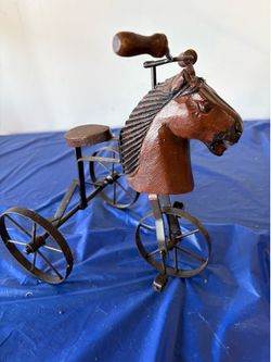 Horse tricycle wooden decoration