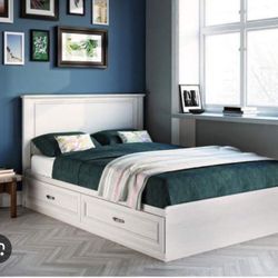 Ameriwood home Full Size bed 