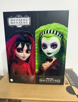 MONSTER HIGH SKULLECTOR Beetlejuice & Lydia New
