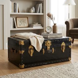 Vintage Steamer Trunk Flat Top Storage Chest Wooden Brass Hardware Coffee Table