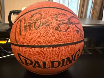 Magic Johnson autographed basketball