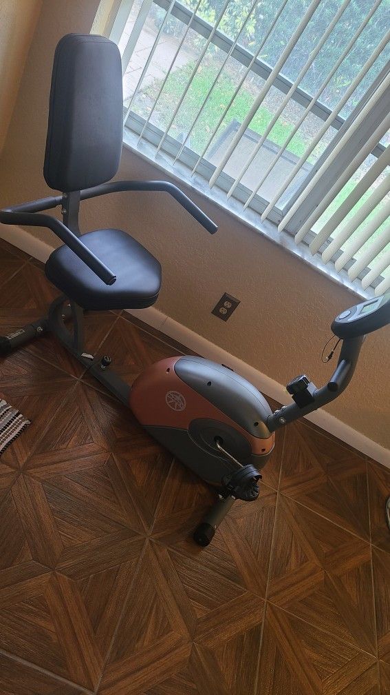 Marcy ME 709 Recumbent Exercise Bike $75 Or best Offer