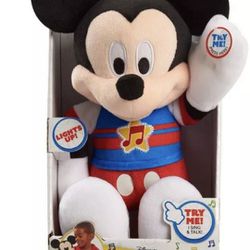 Disney Junior Singing Mickey Mouse