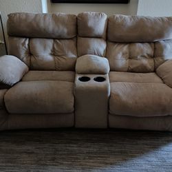 Electric Two-Seater Reclining Sofa