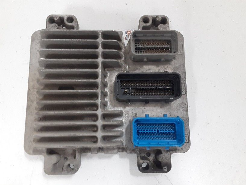 2005-2006 GMC ENVOY DENALI 5.3L ECM ECU PCM ENGINE COMPUTER OEM 1(contact info removed) YNBF