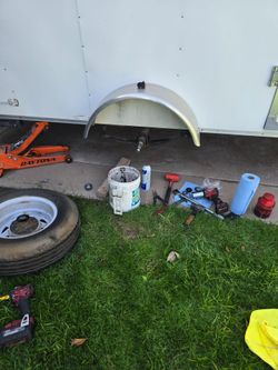 Trailer servicing and repair