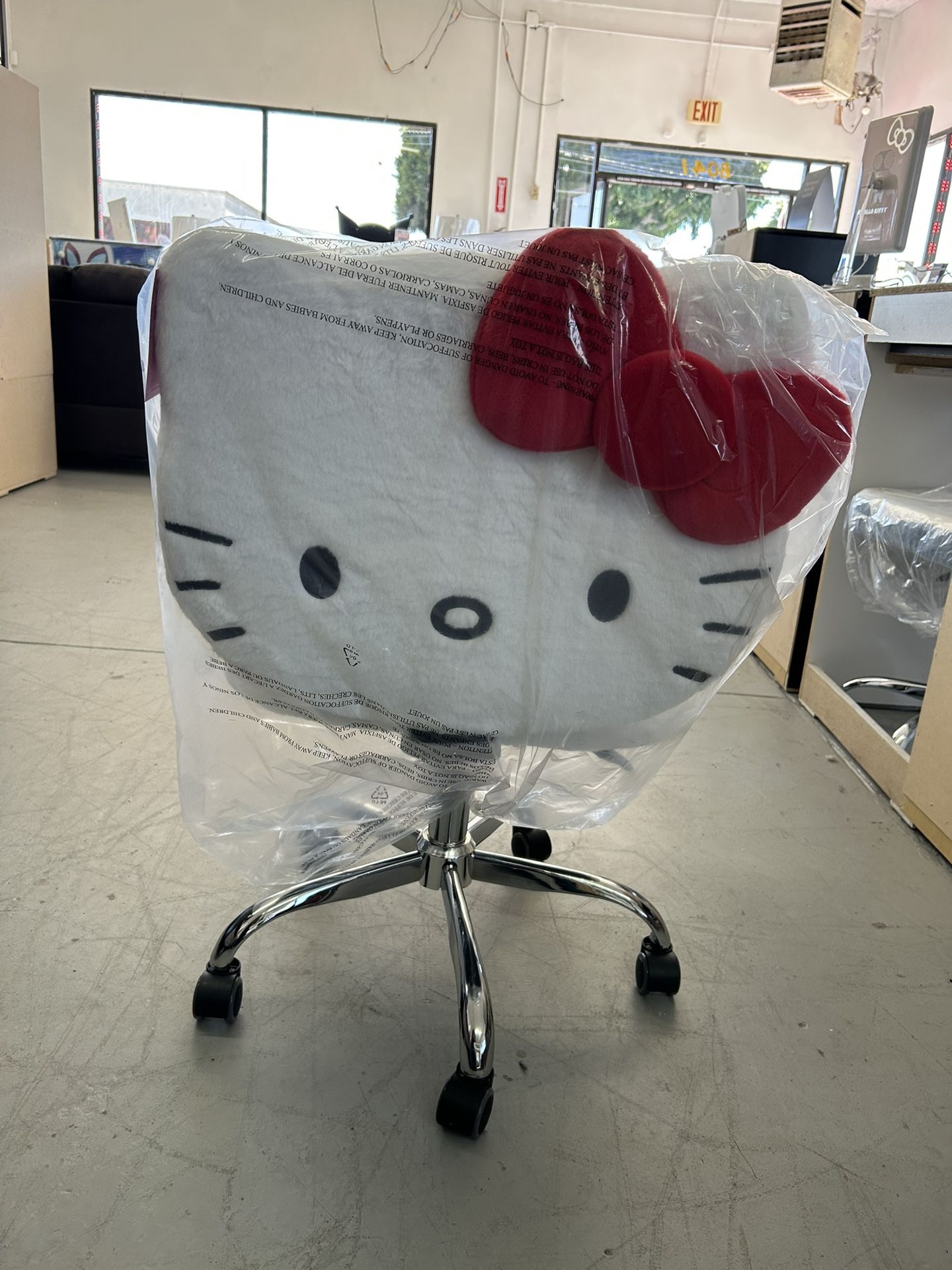 Hello Kitty Computer Chair White /plush