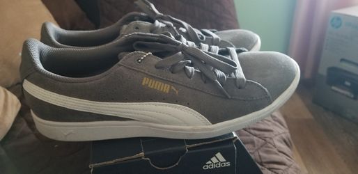 Puma women's sneaker size 8.5