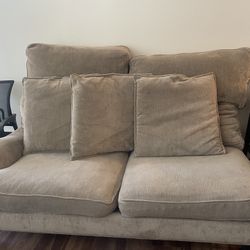 Couch,chair,TV
