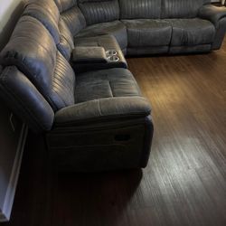 Reclining Sectional Sofa 