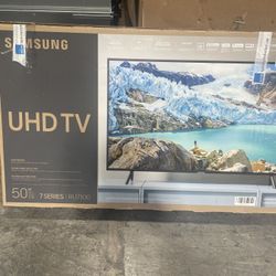 4K Samsung 7 Series TVs 50”