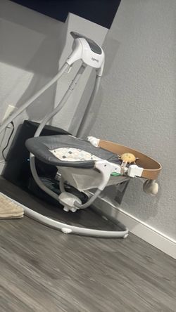 Baby swing