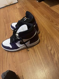 Court Purple And Pollen Jordan 1