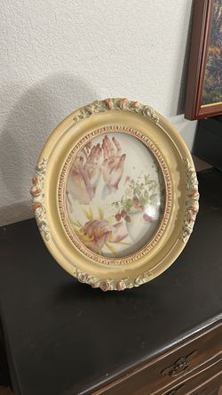 Victorian style vintage oval framed art
