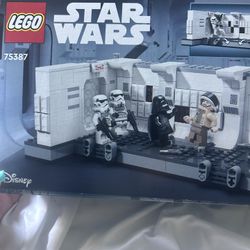 Boarding the Tantive IV™ Lego Set