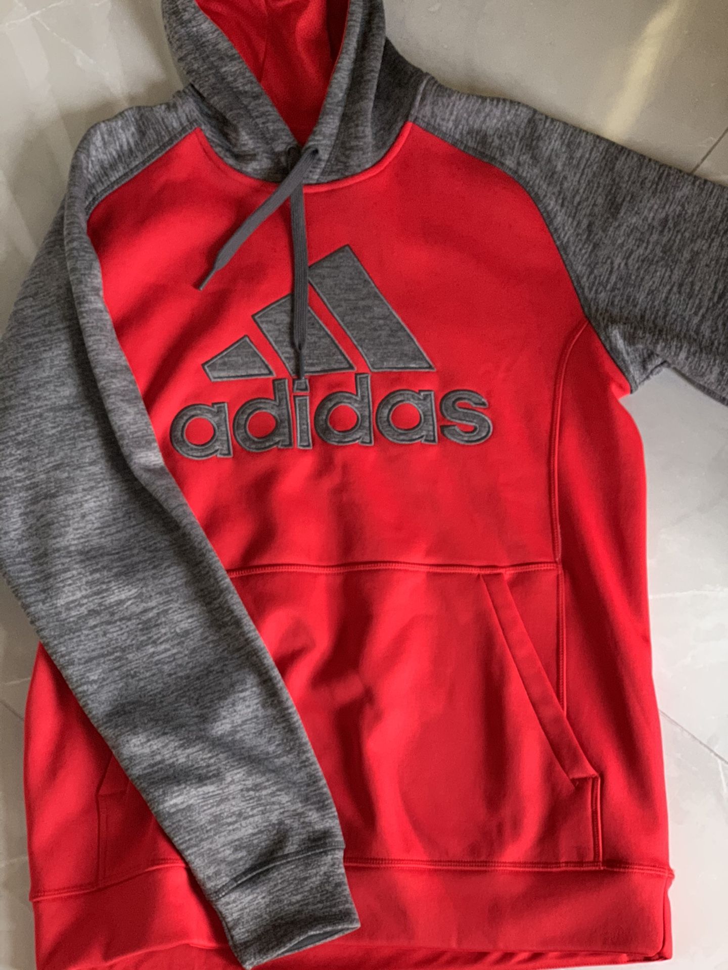 Adidas Sweatshirt