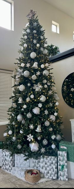 12 feet Christmas Tree (Costco)