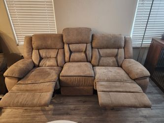 3 seat Recliner Couch with Power strip