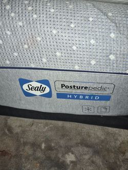 King Size Sealy Matress with Tempur Ergo Pro Smart Base
