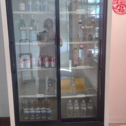 True Refrigerator, GDM-33 White Refrigerated Sliding Glass Door With Lighting And White Trim