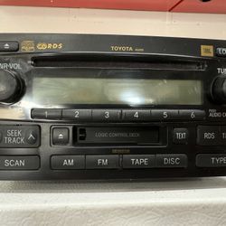 Toyota Sequoia OEM Factory radio 