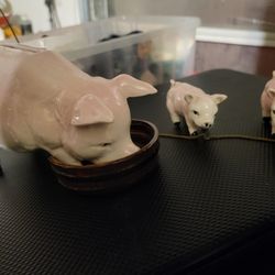 vintage ceramic piggy bank