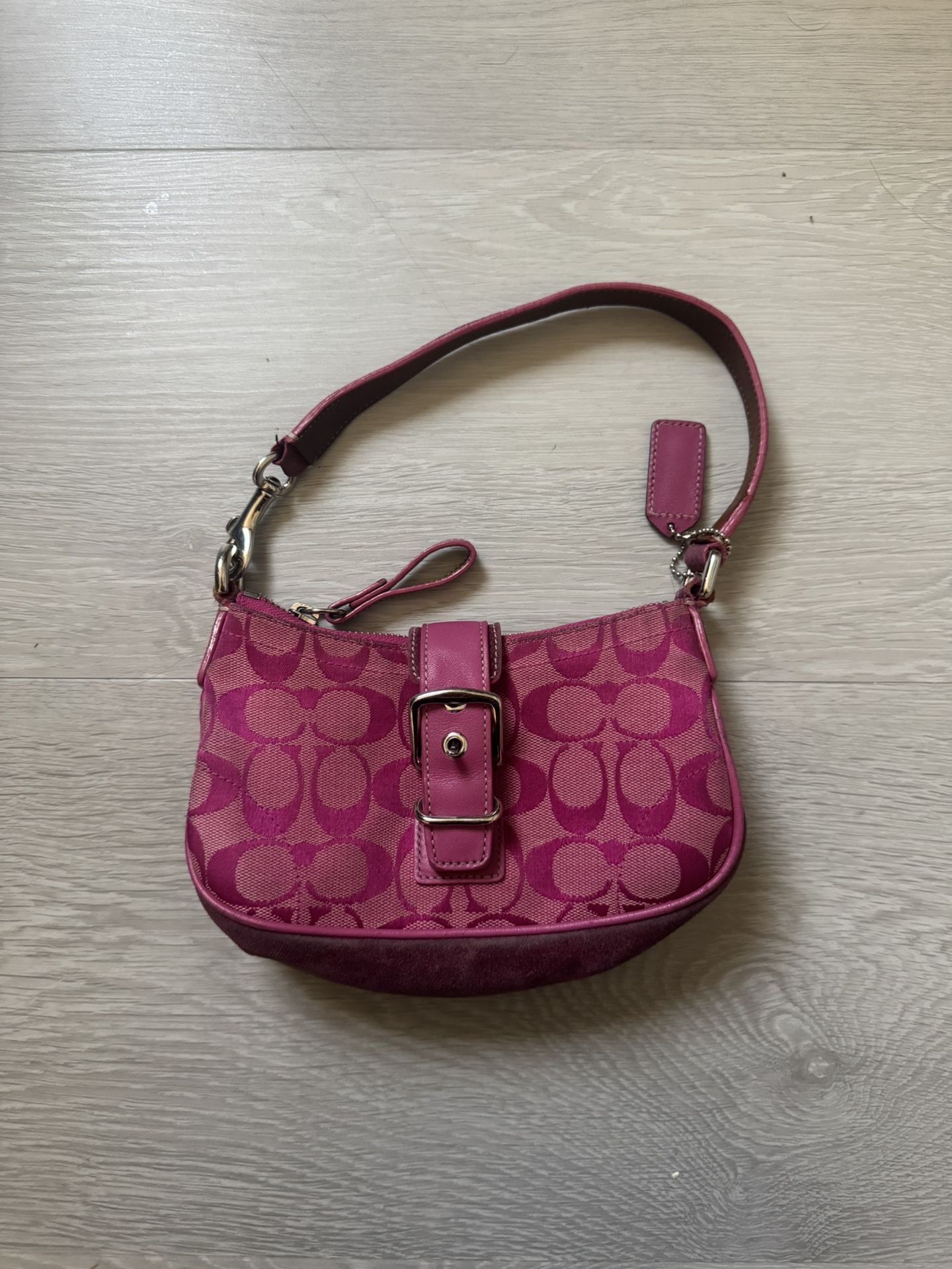 Vintage Pink Coach shoulder purse