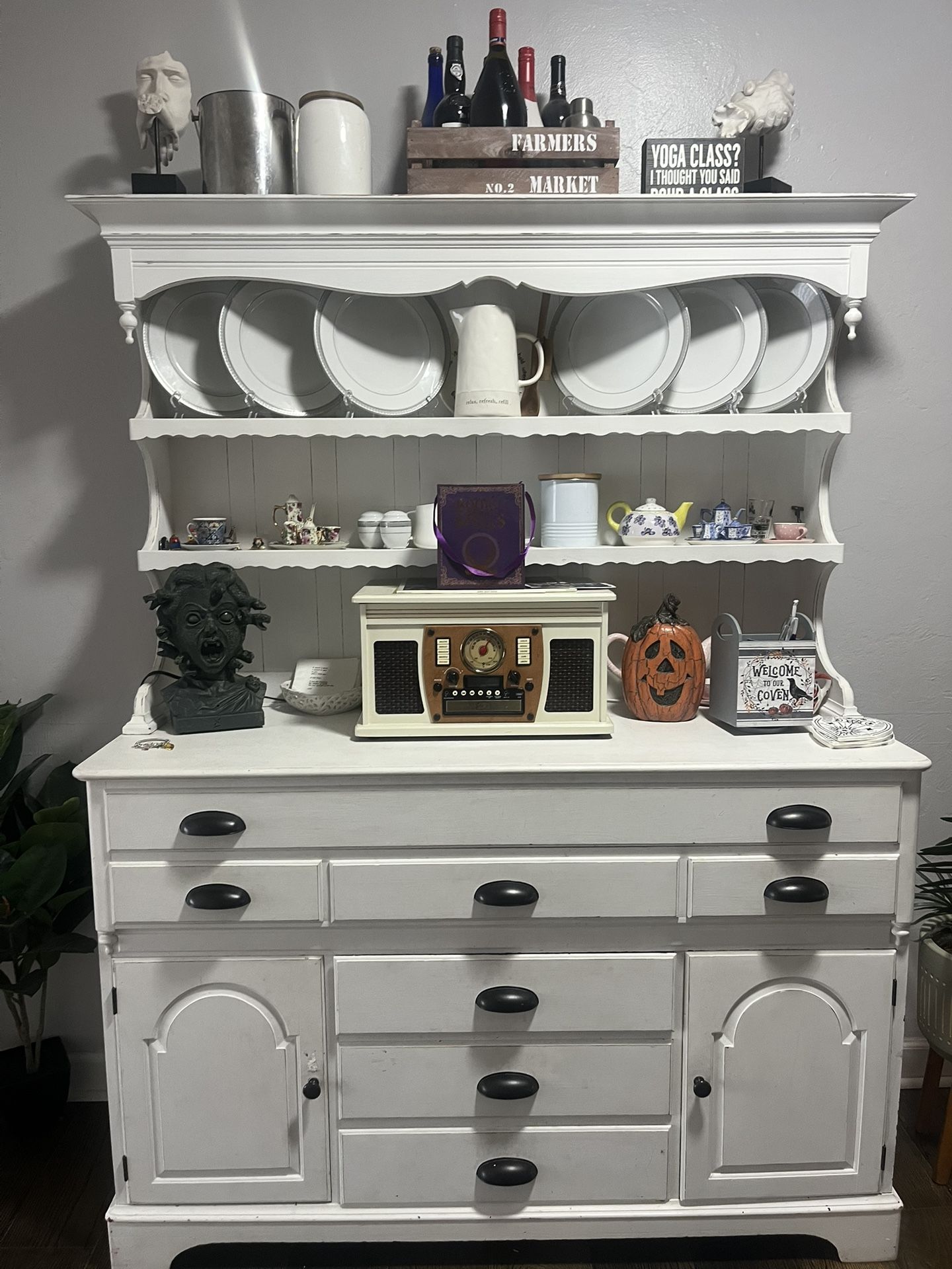 China cabinet