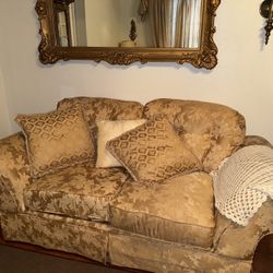 Living Room Set 