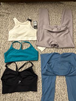 Alo Size M Leggings and also Beyond Yoga size M