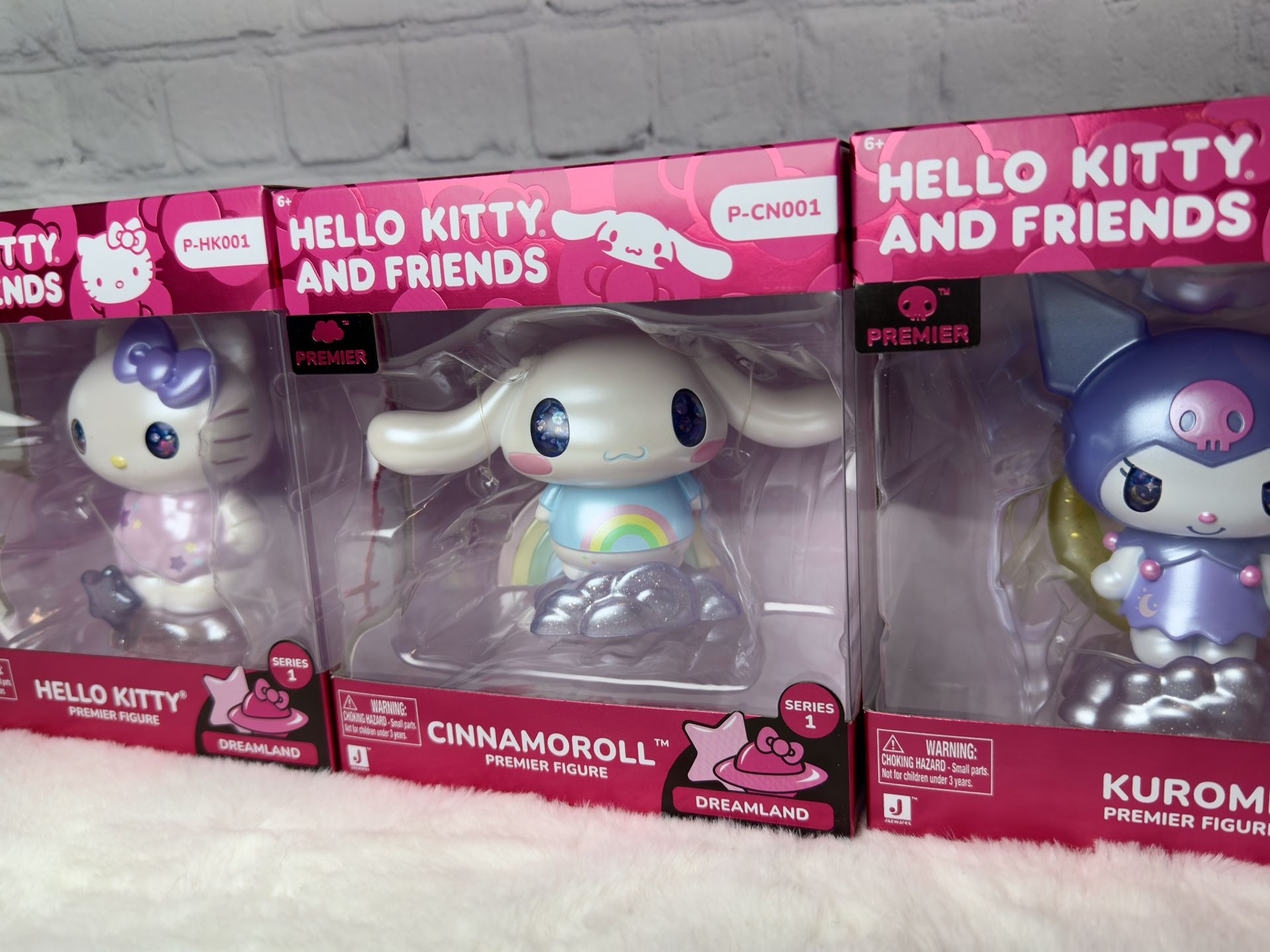 Hello Kitty And Friends Dreamland COMPLETE SET of 4 Premier Figures Series 1