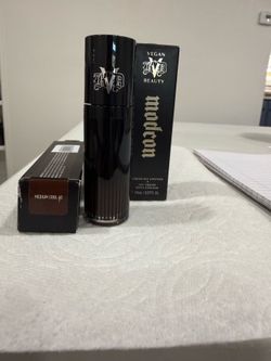 KVD Liquid Countour
