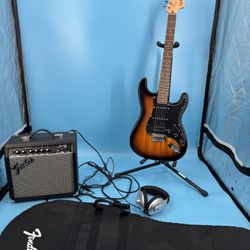 Squier Sonic Stratocaster HSS Limited-Edition Electric Guitar Pack