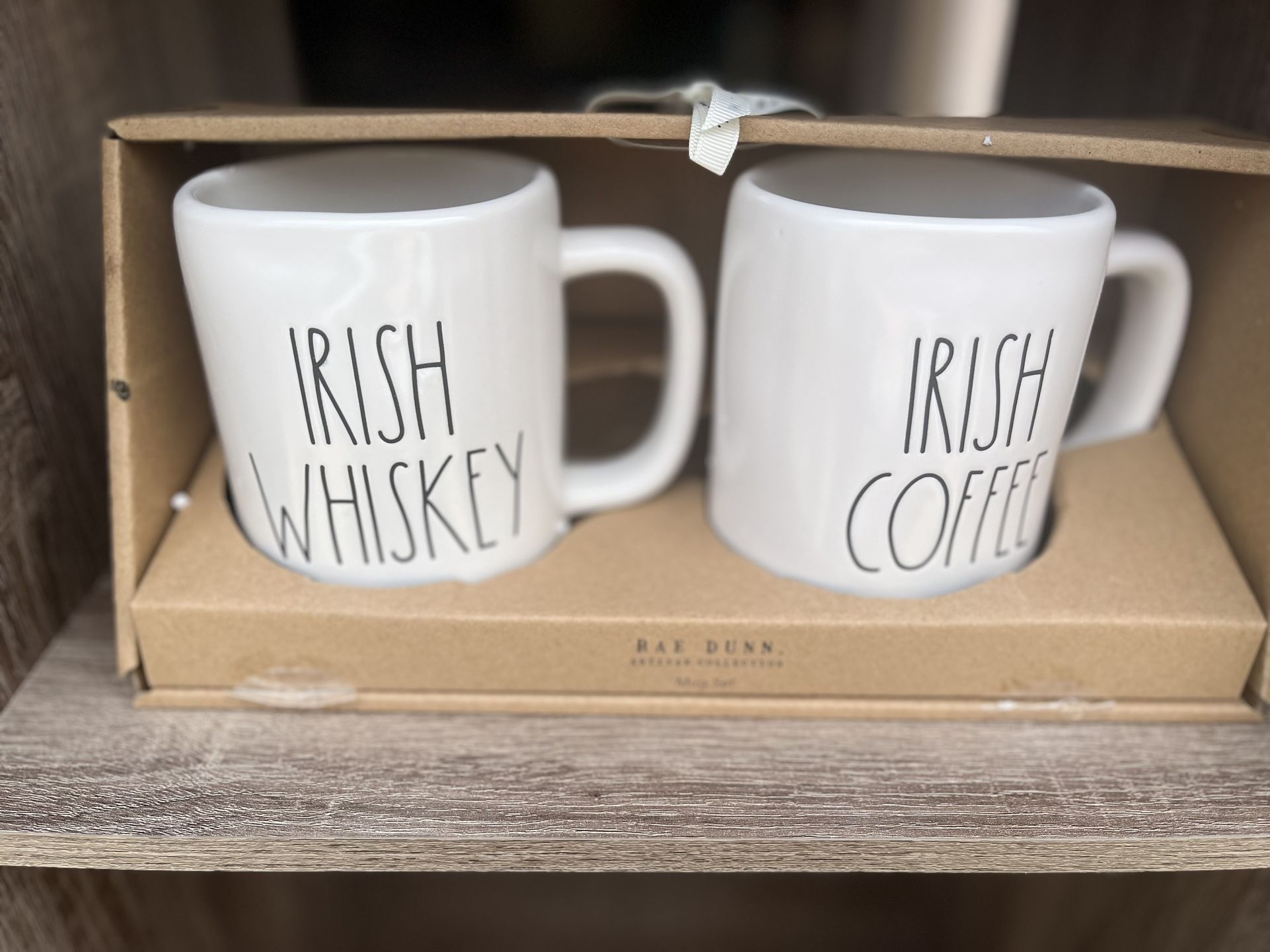 Rae Dunn Mug Set