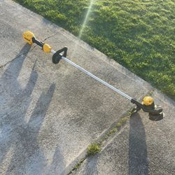 DEWALT 20V Brushless String Trimmer