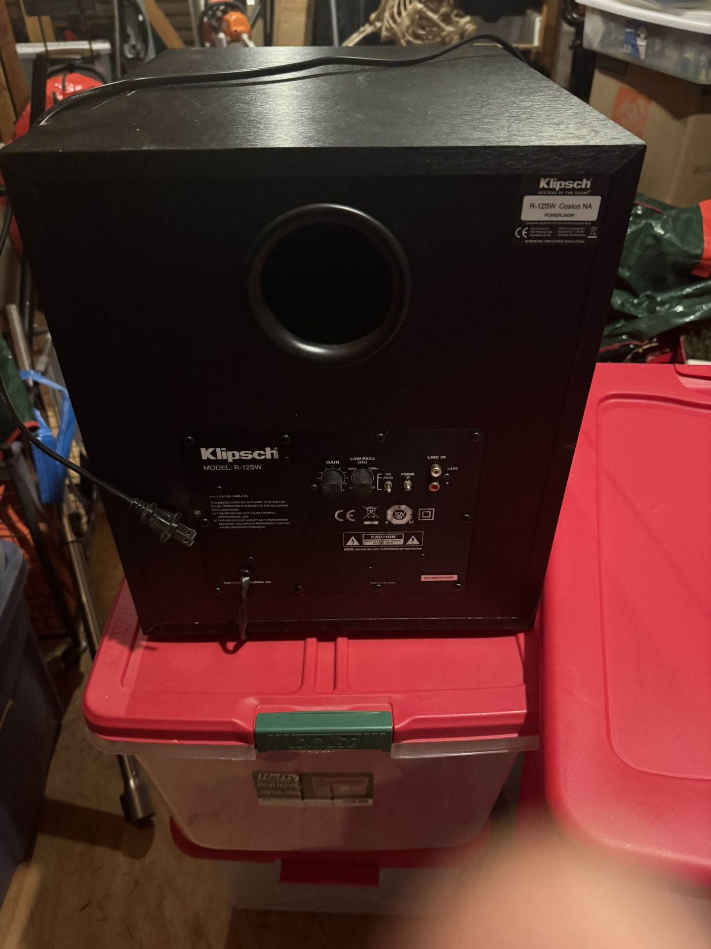 Klipsch R-12SW