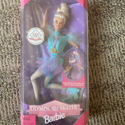 Olympic Skater Barbie Doll Mattel 1997  