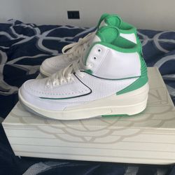 Jordan retro 2 