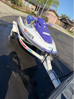 Jet ski start right up tagged trailer