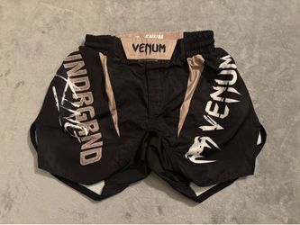 Venum Underground King MMA Shorts  XXS Black/Beige