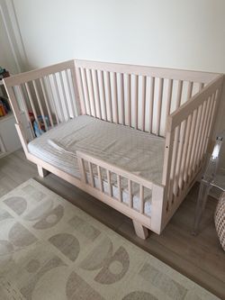 Babyletto Pottery Barn Crib and Convertible Toddler Bed