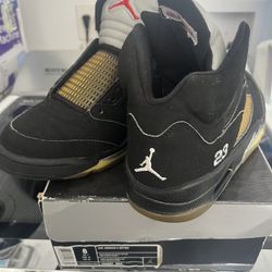 Air Jordan 5 Retro