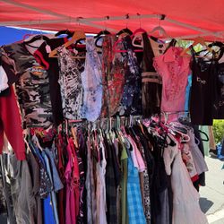 Woman’s Clothes for sale Y2K READ DESCRIPTION 