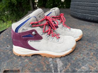 Colombia boots