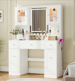 White Vanity