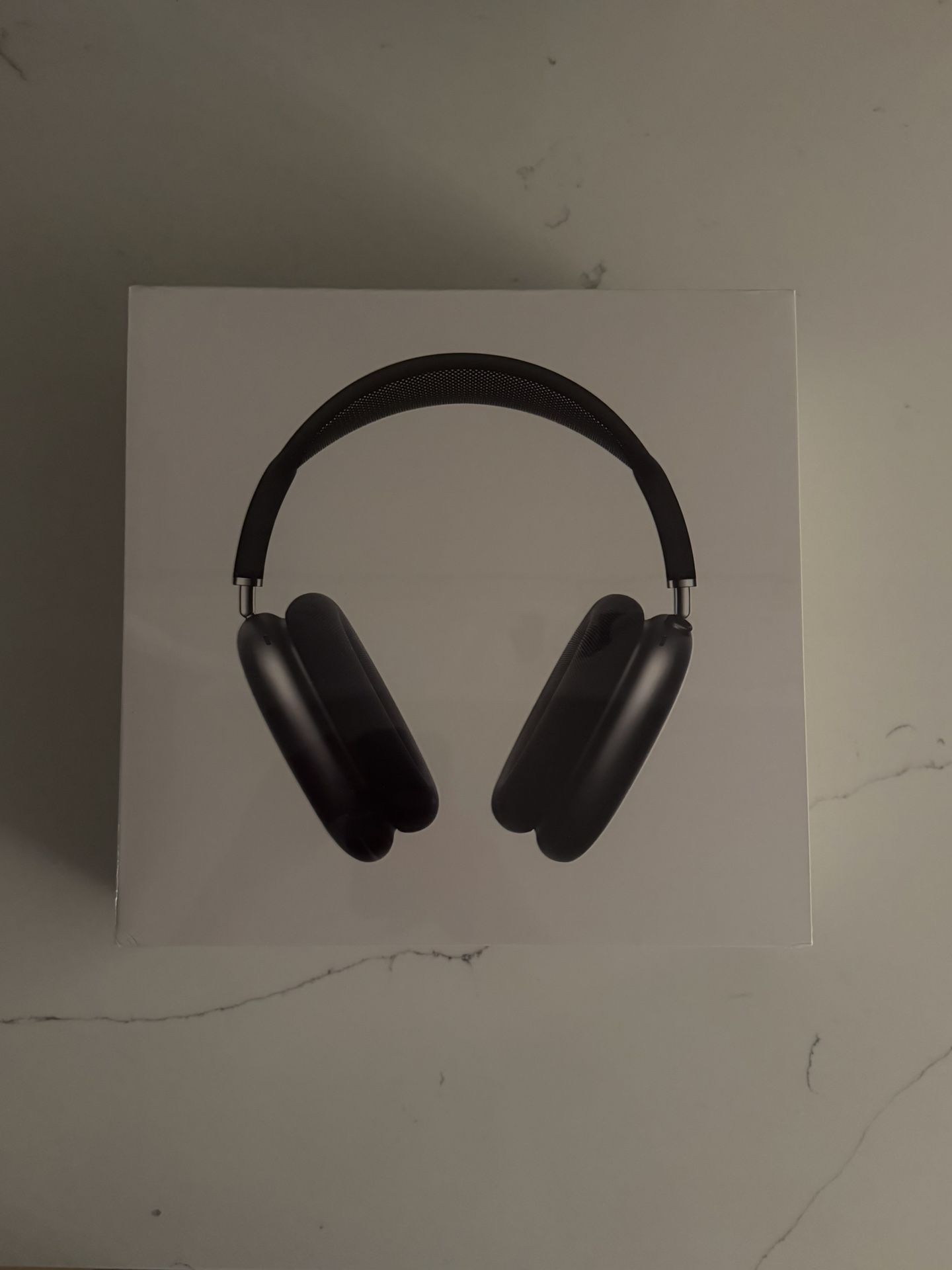 Apple AirPod Maxs