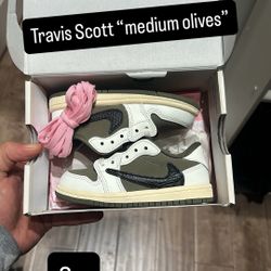 Travis Scott “medium Olive” 4c 