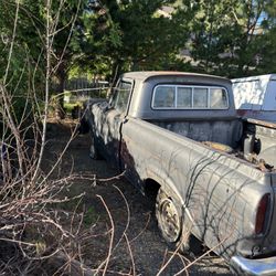 1962 Ford F100 Unibody Pickup  (short Bed)