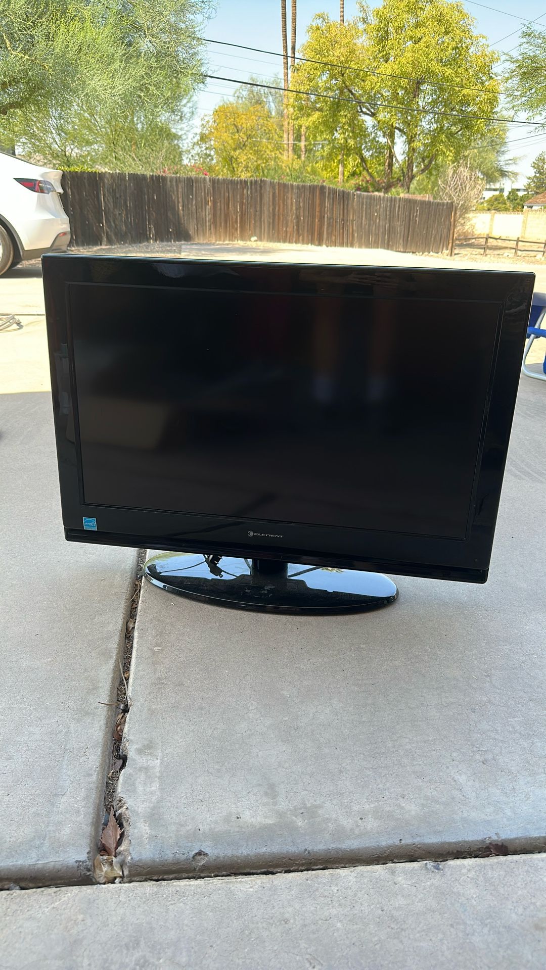 30” Element TV